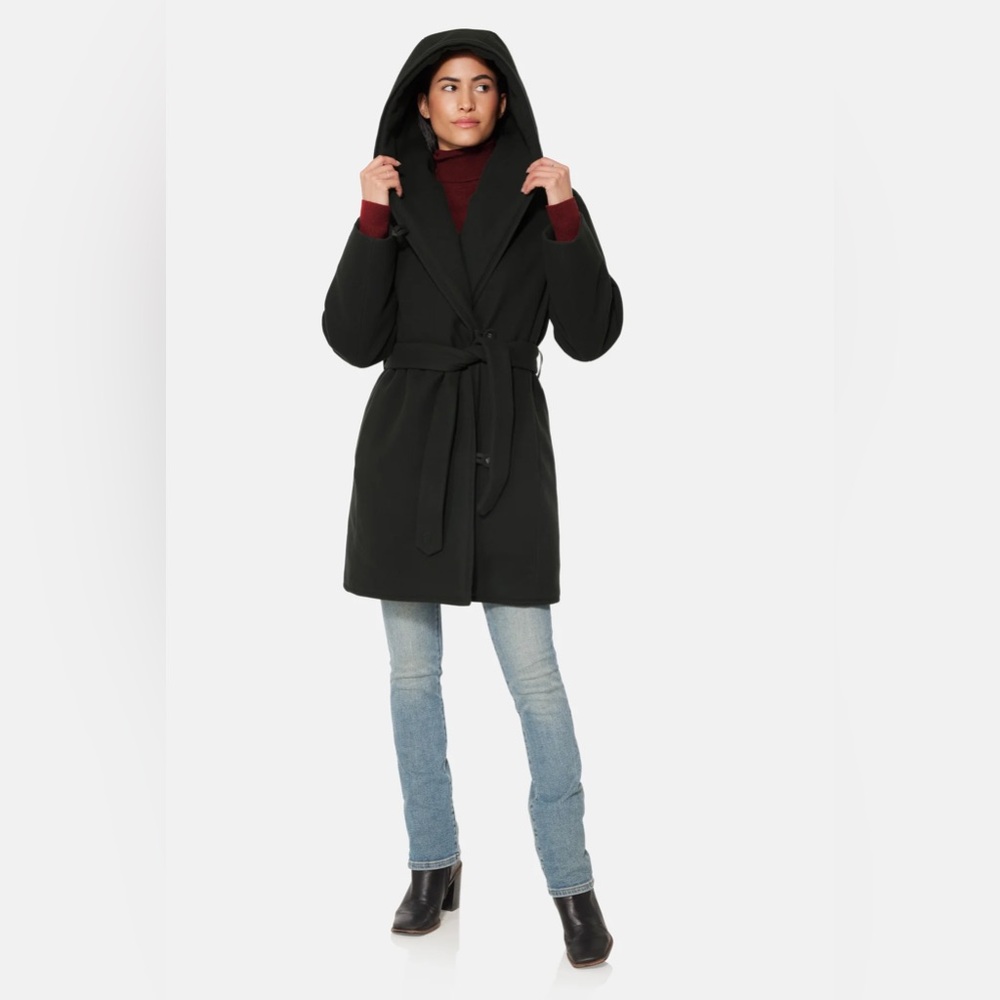 Norwegian Wool Hooded Wrap Black Coat Size Large $1,995